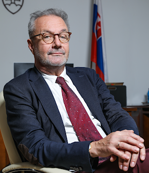 Fotografia predsedu JUDr. Ján Šikuta, PhD.