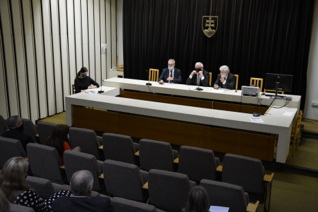 Diskusia o Najvyššom správnom súde: Bez skúseností správneho kolégia NS je to neuskutočniteľná idea